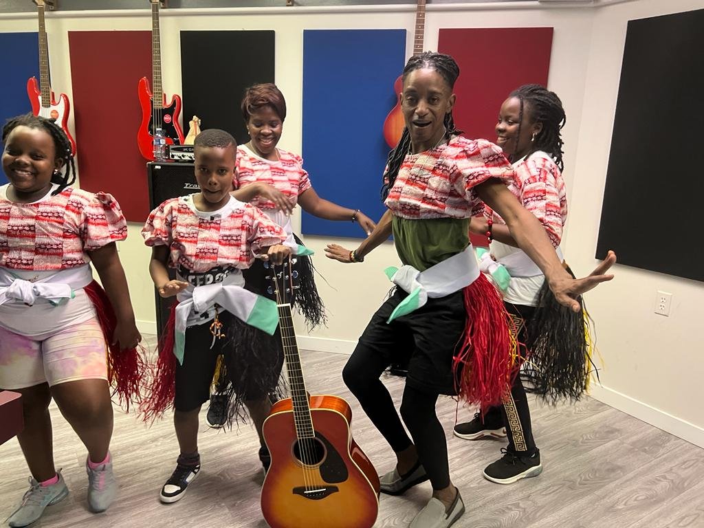 WhatsApp Image 2022-12-02 at 9.34.18 PM (2)