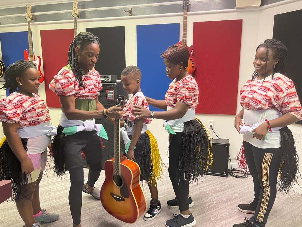 WhatsApp Image 2022-12-06 at 8.30.32 PM (2)